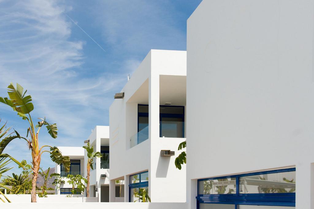 Villas De La Marina Playa Blanca  Exterior photo