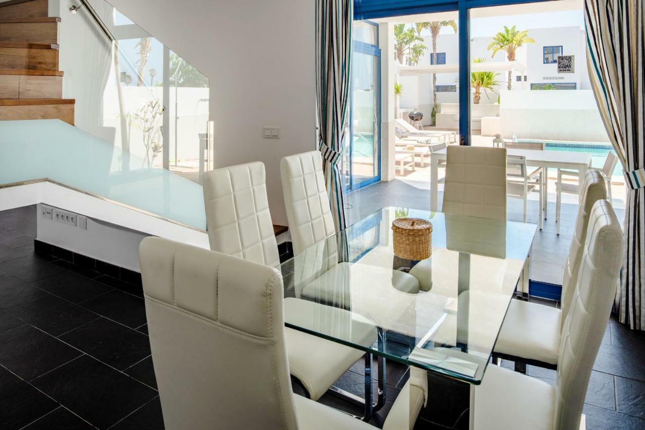 Villas De La Marina Playa Blanca  Exterior photo