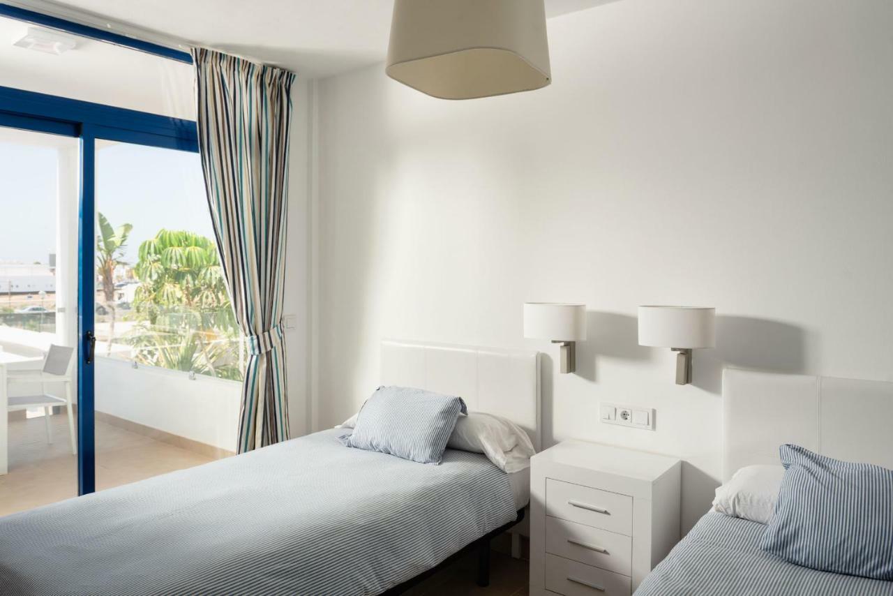 Villas De La Marina Playa Blanca  Exterior photo
